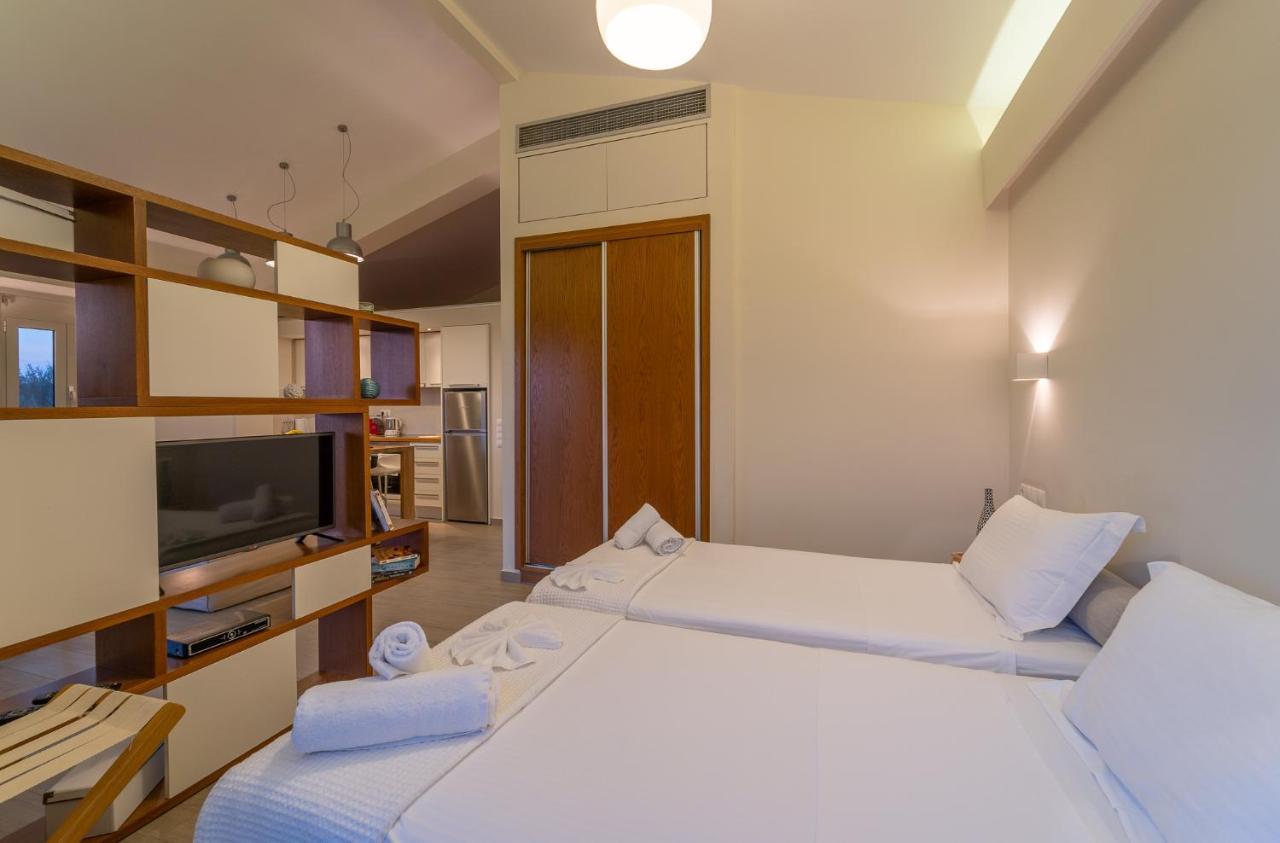 Abelia Luxurious Villas Finikounta Eksteriør bilde