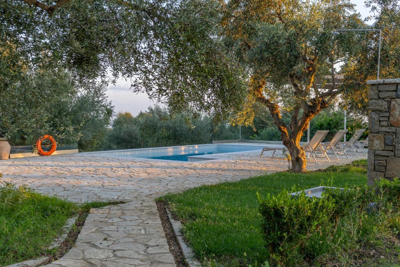 Abelia Luxurious Villas Finikounta Eksteriør bilde