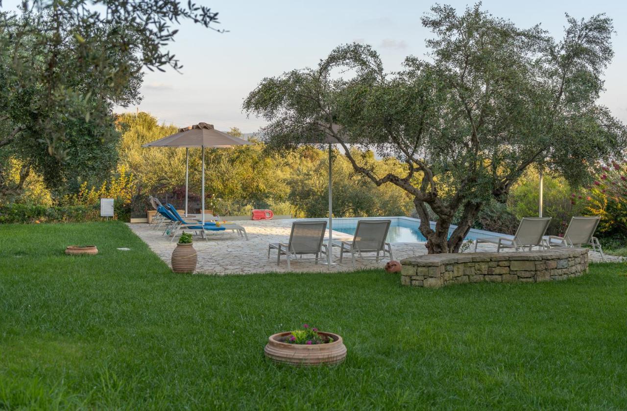 Abelia Luxurious Villas Finikounta Eksteriør bilde