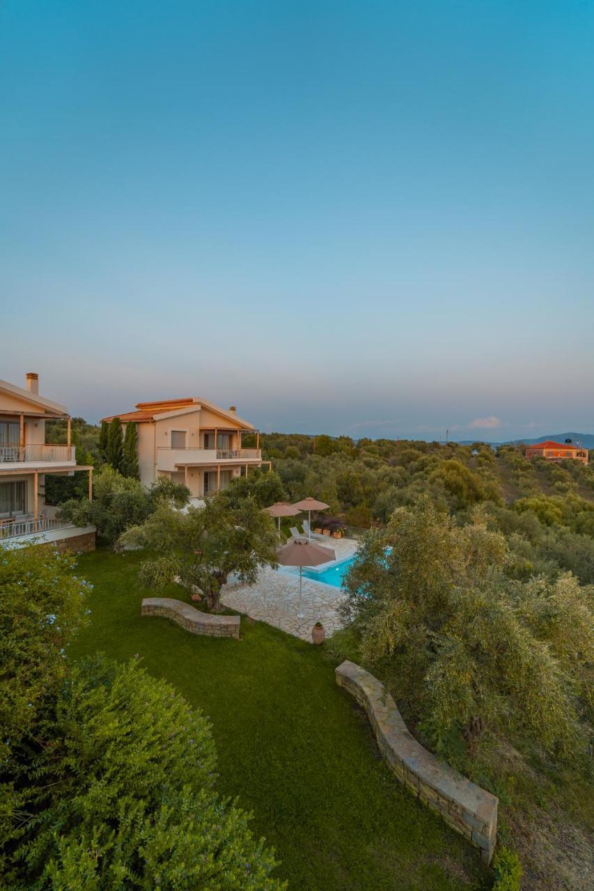 Abelia Luxurious Villas Finikounta Eksteriør bilde